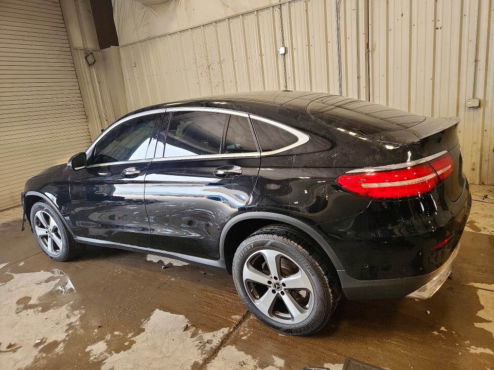 60661526 :رقم المزاد ، WDC0J4KB6KF578424 vin ، 2019 Mercedes-benz Glc Coupe مزاد بيع