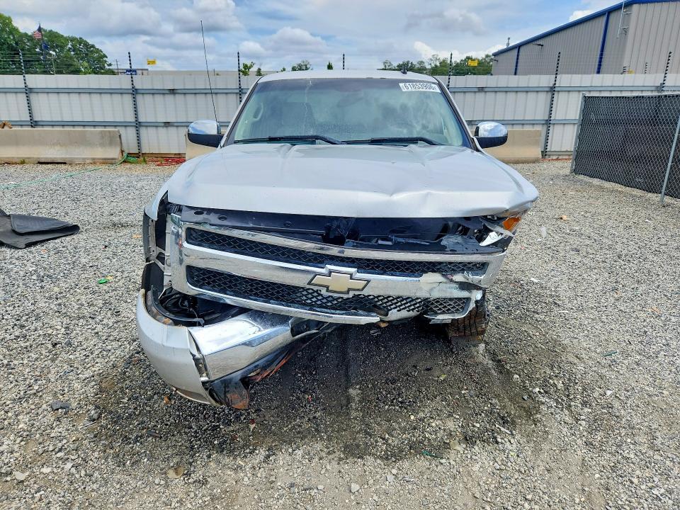 61853906 :رقم المزاد ، 3GCPCSE0XBG251066 vin ، 2011 Chevrolet Silverado مزاد بيع