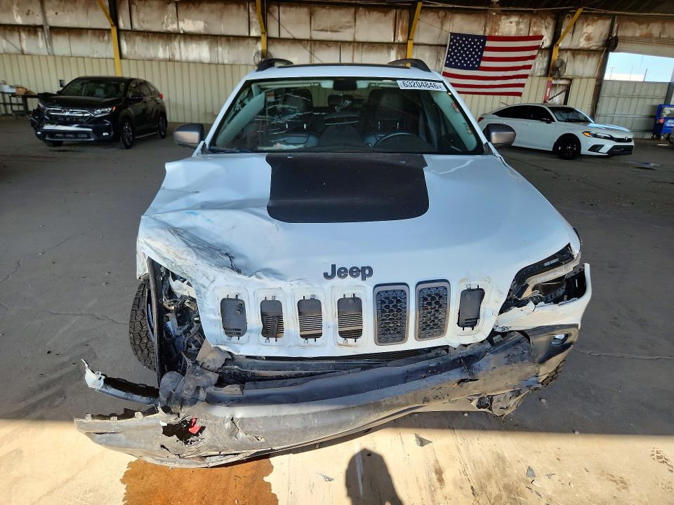 63204846 :رقم المزاد ، 1C4PJMBN4KD474623 vin ، 2019 Jeep Cherokee مزاد بيع