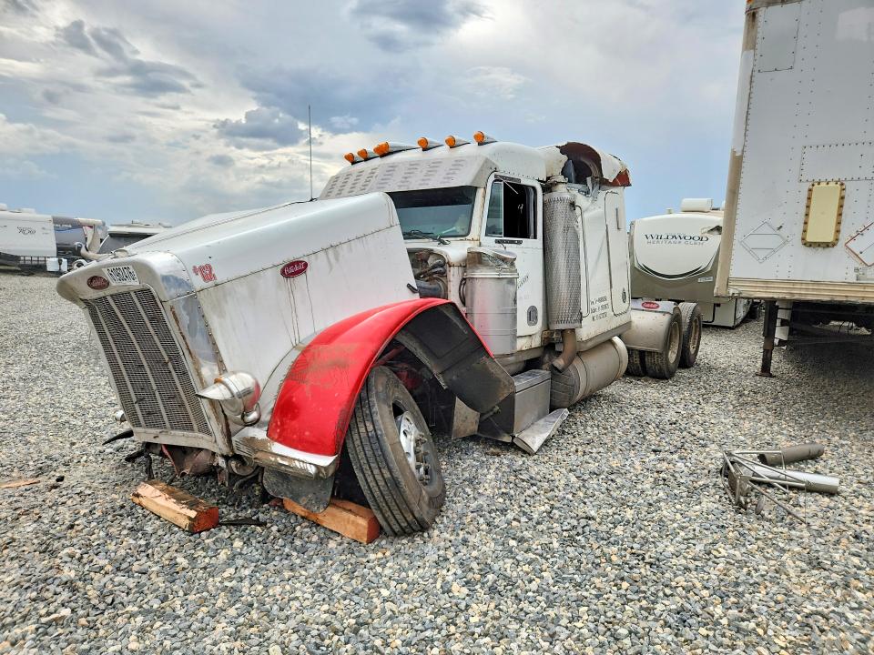 Продажа на аукционе авто 2004 Peterbilt 379, vin: 1XP5DB9X34N818268, номер лота: 61962476