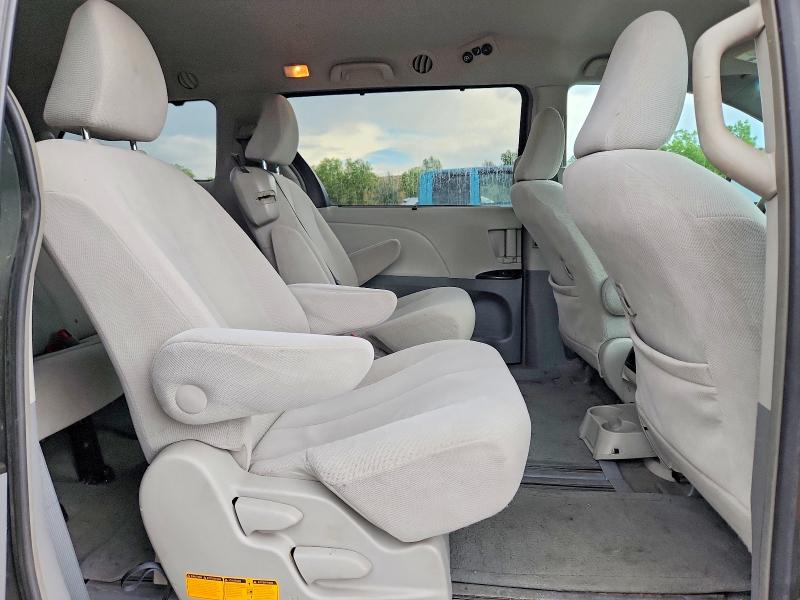 Продаж на аукціоні авто 2012 Toyota Sienna, vin: 5TDKK3DC8CS208976, номер лоту: 62407776