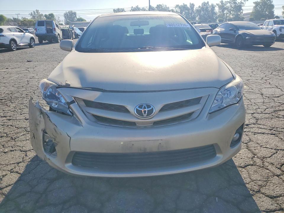 60512716 :رقم المزاد ، 5YFBU4EE2CP030278 vin ، 2012 Toyota Corolla مزاد بيع