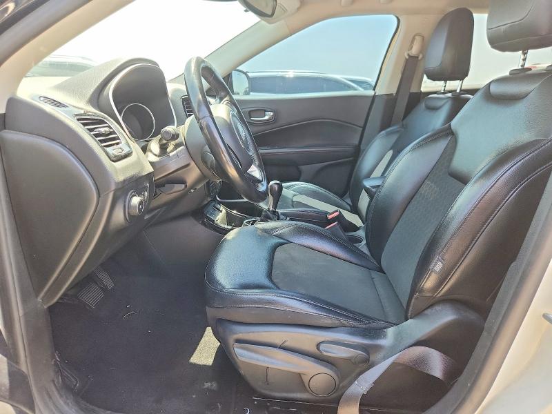 62017046 :رقم المزاد ، 3C4NJCBB8KT612861 vin ، 2019 Jeep Compass مزاد بيع