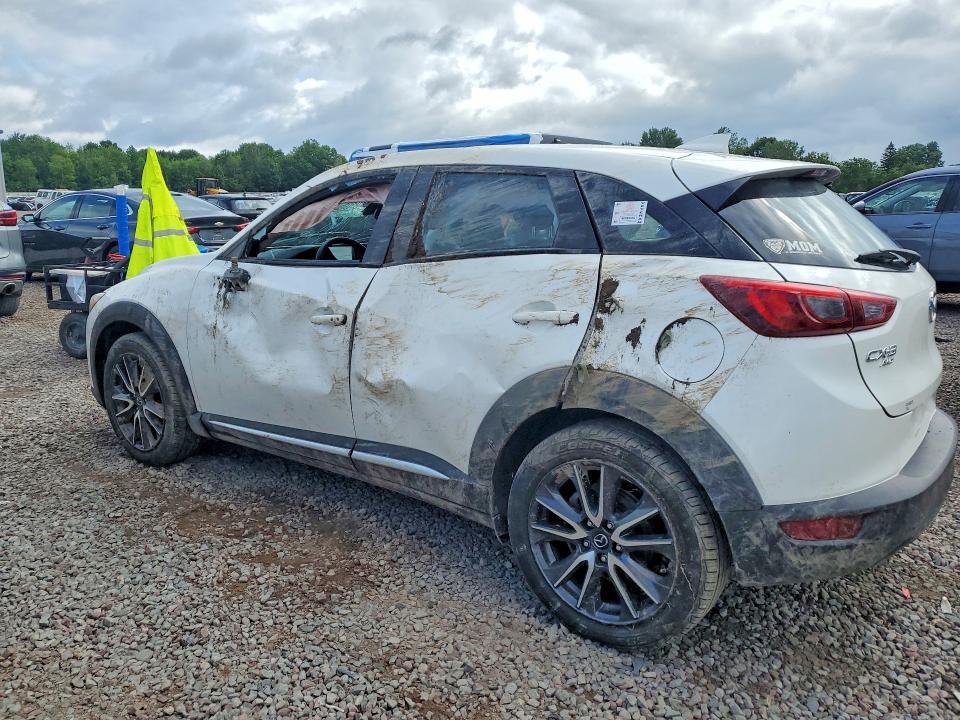 Продажа на аукционе авто 2018 Mazda Cx-3, vin: JM1DKFD73J0316435, номер лота: 62142366