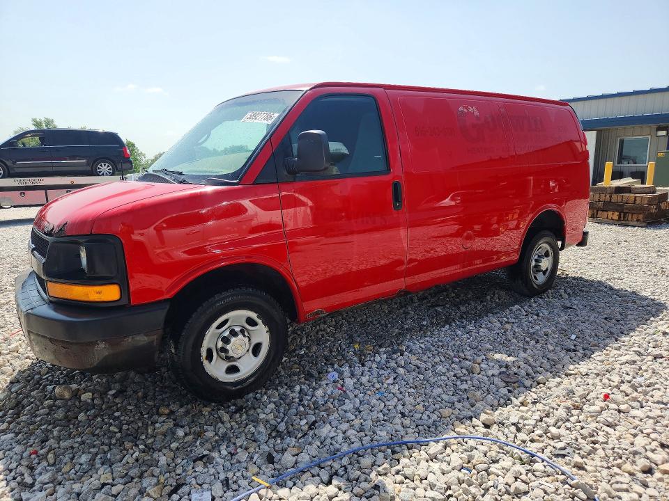 58927786 :رقم المزاد ، 1GCWGFCA8D1125969 vin ، 2013 Chevrolet Express G2500 مزاد بيع