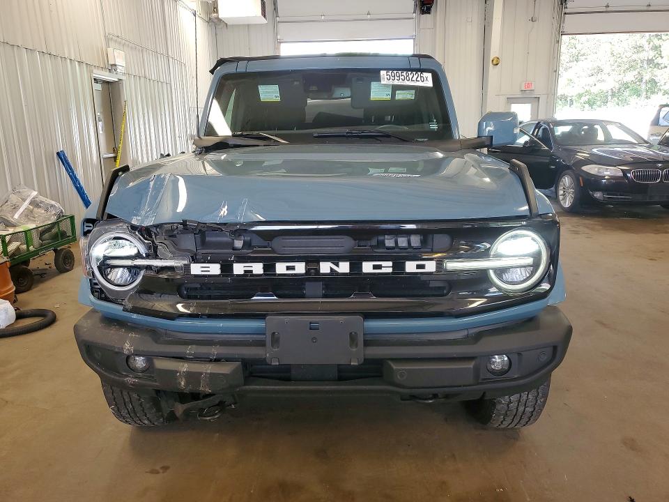 2022 Ford Bronco მანქანა იყიდება აუქციონზე, vin: 1FMDE5BH3NLB71412, აუქციონის ნომერი: 59958226