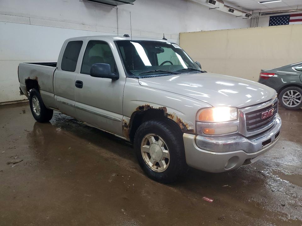 2004 Gmc New Sierra მანქანა იყიდება აუქციონზე, vin: 2GTEC19T641155565, აუქციონის ნომერი: 60418936