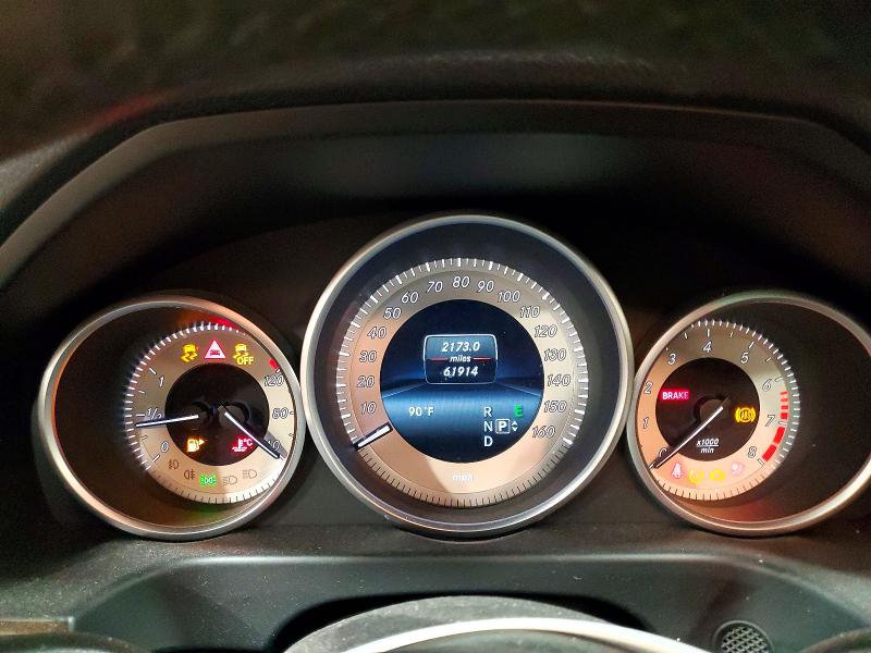 60643816 :رقم المزاد ، WDDHF8JB1GB261173 vin ، 2016 Mercedes-benz E مزاد بيع