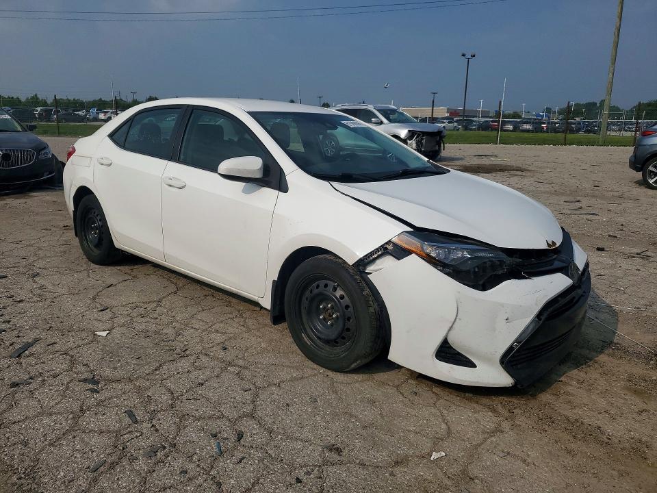 61398006 :رقم المزاد ، 2T1BURHE6HC754037 vin ، 2017 Toyota Corolla مزاد بيع