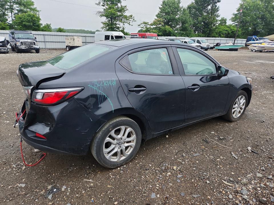 59669586 :رقم المزاد ، 3MYDLBYV0HY172407 vin ، 2017 Toyota Yaris Ia مزاد بيع