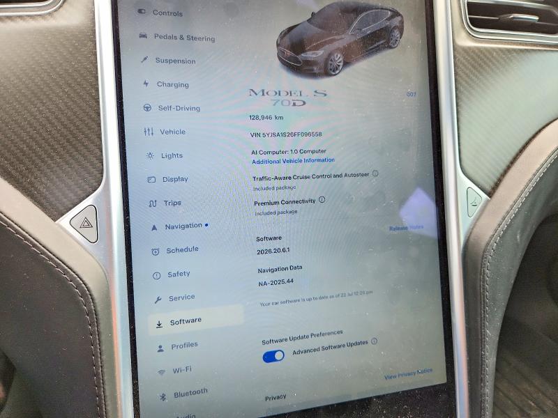 2015 Tesla Model S მანქანა იყიდება აუქციონზე, vin: 5YJSA1S26FF096558, აუქციონის ნომერი: 61443916
