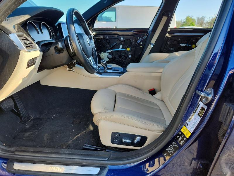 62474796 :رقم المزاد ، 3MW5R7J08L8B36631 vin ، 2020 Bmw 330xi مزاد بيع