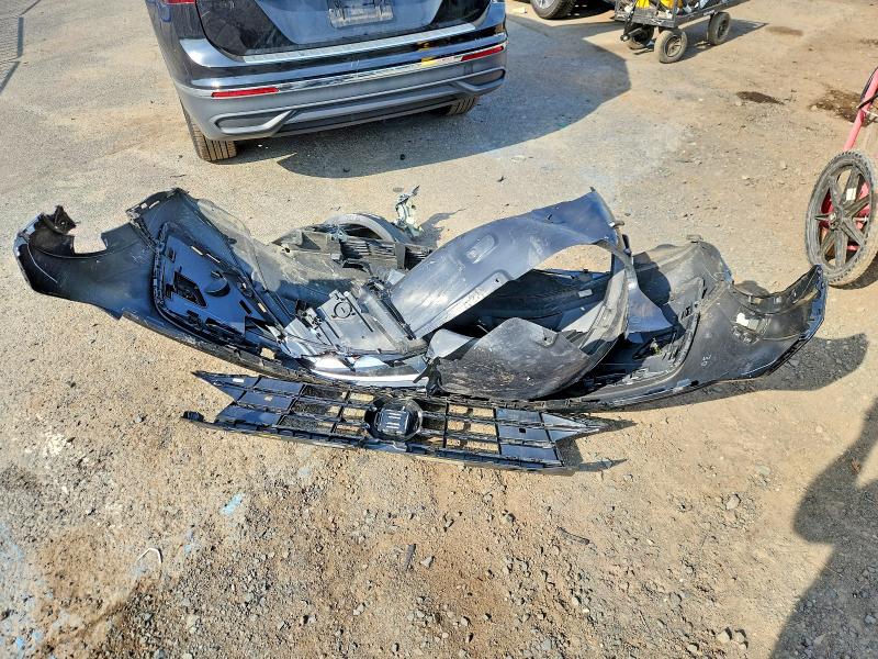 62643096 :رقم المزاد ، 3VV5B7AX7RM212913 vin ، 2024 Volkswagen Tiguan مزاد بيع