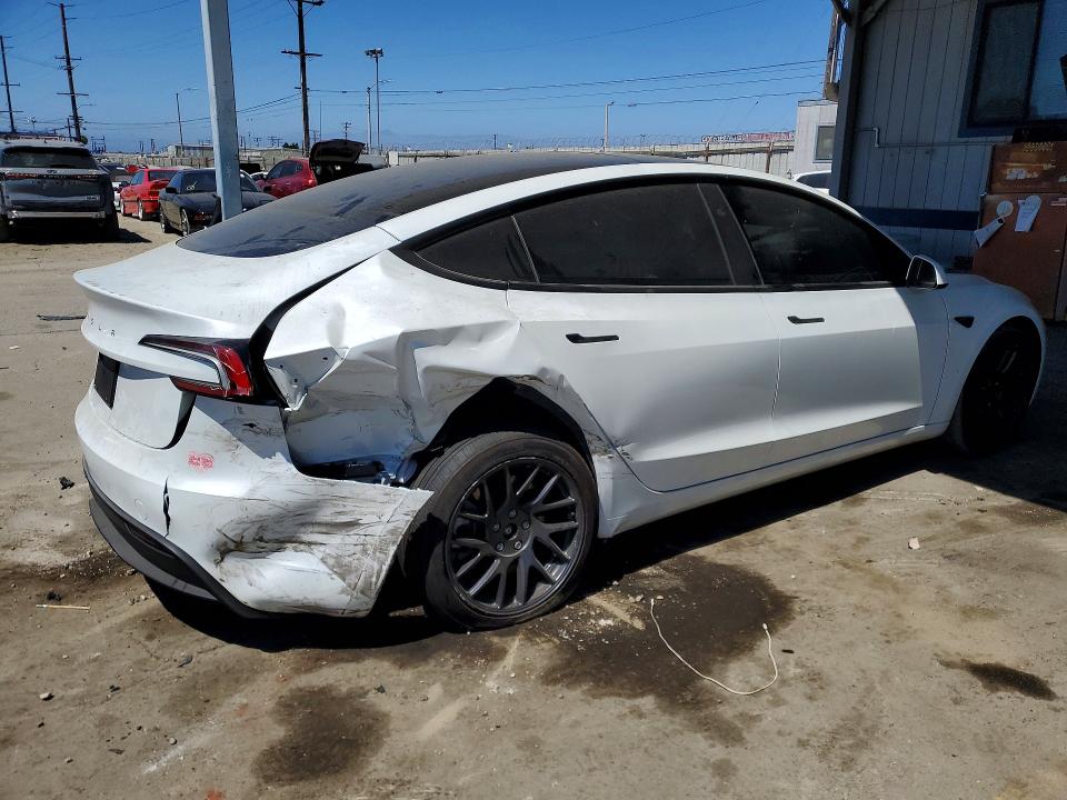 Продаж на аукціоні авто 2026 Tesla Model 3, vin: 5YJ3E1EA9TF126384, номер лоту: 60897606