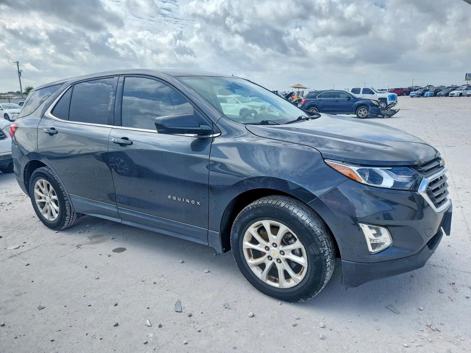 2018 Chevrolet Equinox მანქანა იყიდება აუქციონზე, vin: 2GNAXJEV2J6174131, აუქციონის ნომერი: 61310776