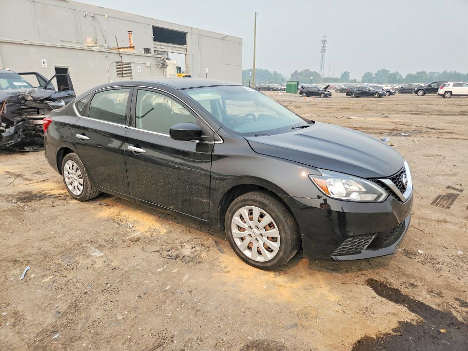 Продажа на аукционе авто 2018 Nissan Sentra, vin: 3N1AB7APXJY220582, номер лота: 61604486