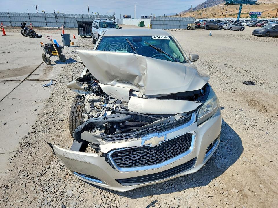 60961216 :رقم المزاد ، 1G11F5SLXFF144578 vin ، 2015 Chevrolet Malibu مزاد بيع