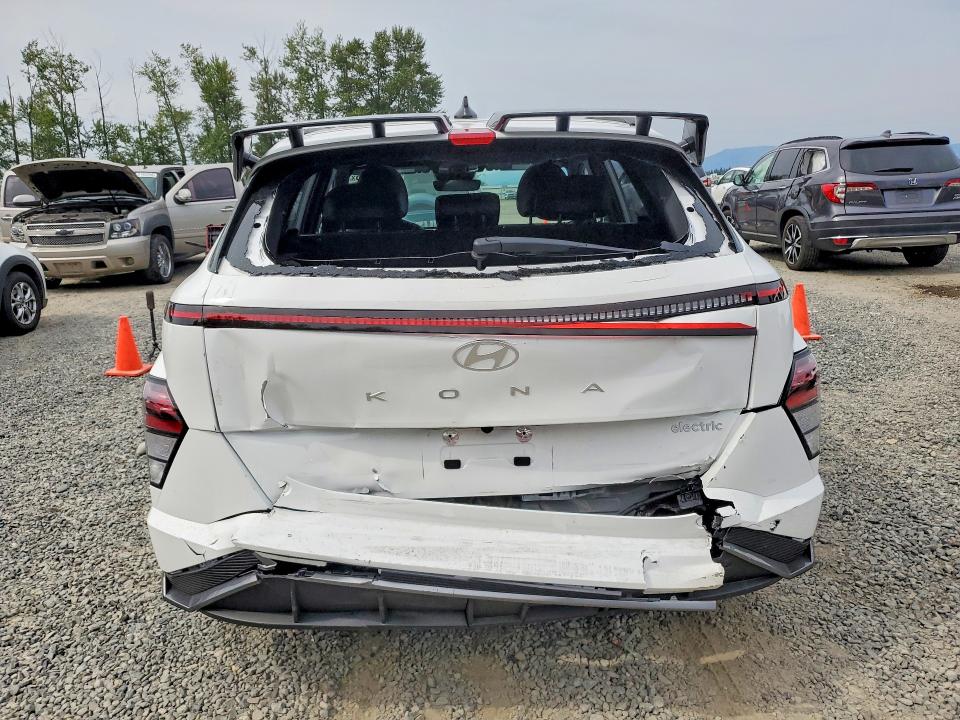 61242366 :رقم المزاد ، KM8HA3A68SU031752 vin ، 2025 Hyundai Kona مزاد بيع