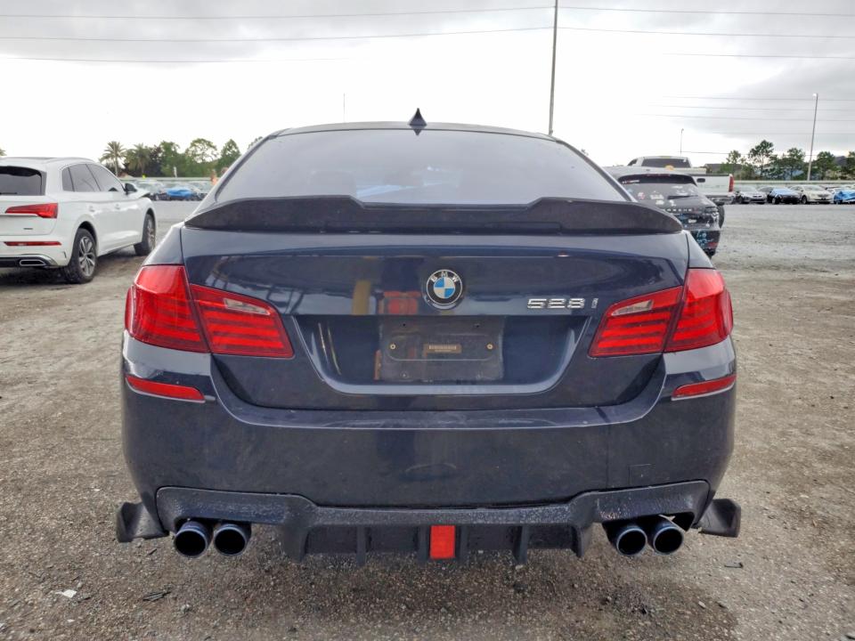 Продаж на аукціоні авто 2013 Bmw 528, vin: WBAXG5C57DD235053, номер лоту: 63108216
