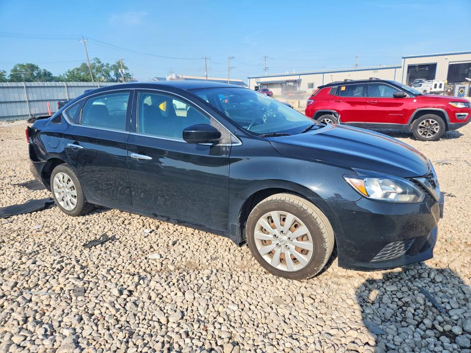 59304596 :رقم المزاد ، 3N1AB7AP8HY379661 vin ، 2017 Nissan Sentra مزاد بيع