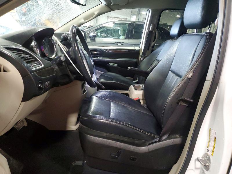60624486 :رقم المزاد ، 2C4RC1BG2GR240049 vin ، 2016 Chrysler Town & Country مزاد بيع