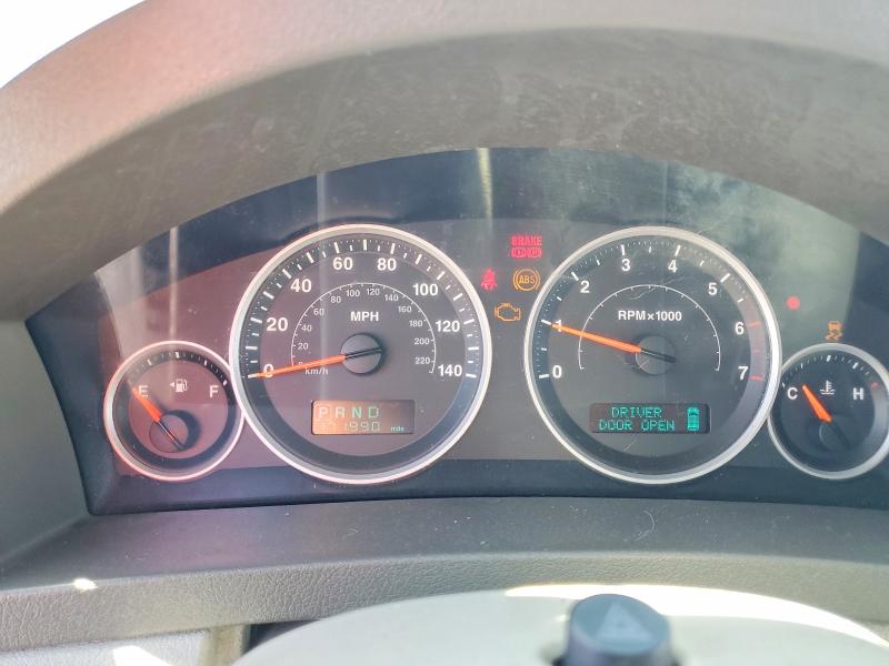 60826576 :رقم المزاد ، 1J4HR58N75C546848 vin ، 2005 Jeep Grand Cherokee مزاد بيع