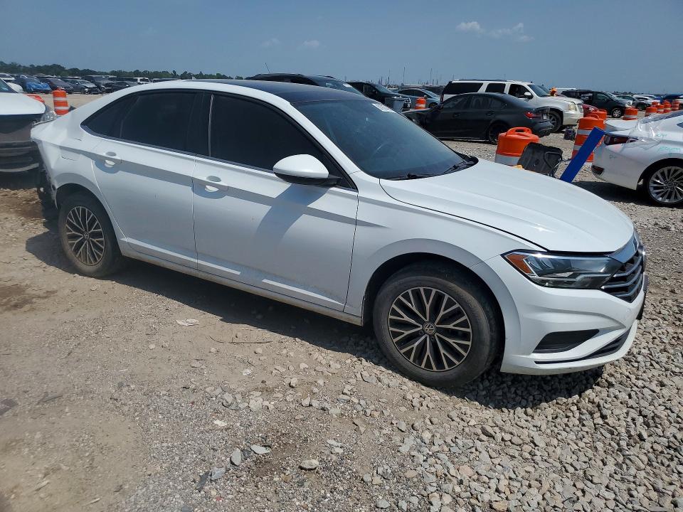 61067496 :رقم المزاد ، 3VWC57BU7MM048649 vin ، 2021 Volkswagen Jetta مزاد بيع