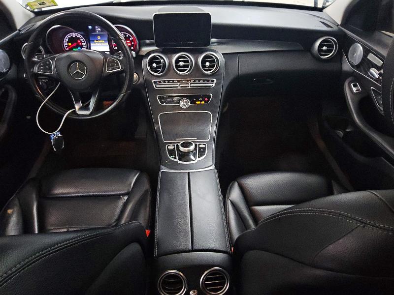 2017 Mercedes-benz C მანქანა იყიდება აუქციონზე, vin: 55SWF4KB0HU199626, აუქციონის ნომერი: 56246486