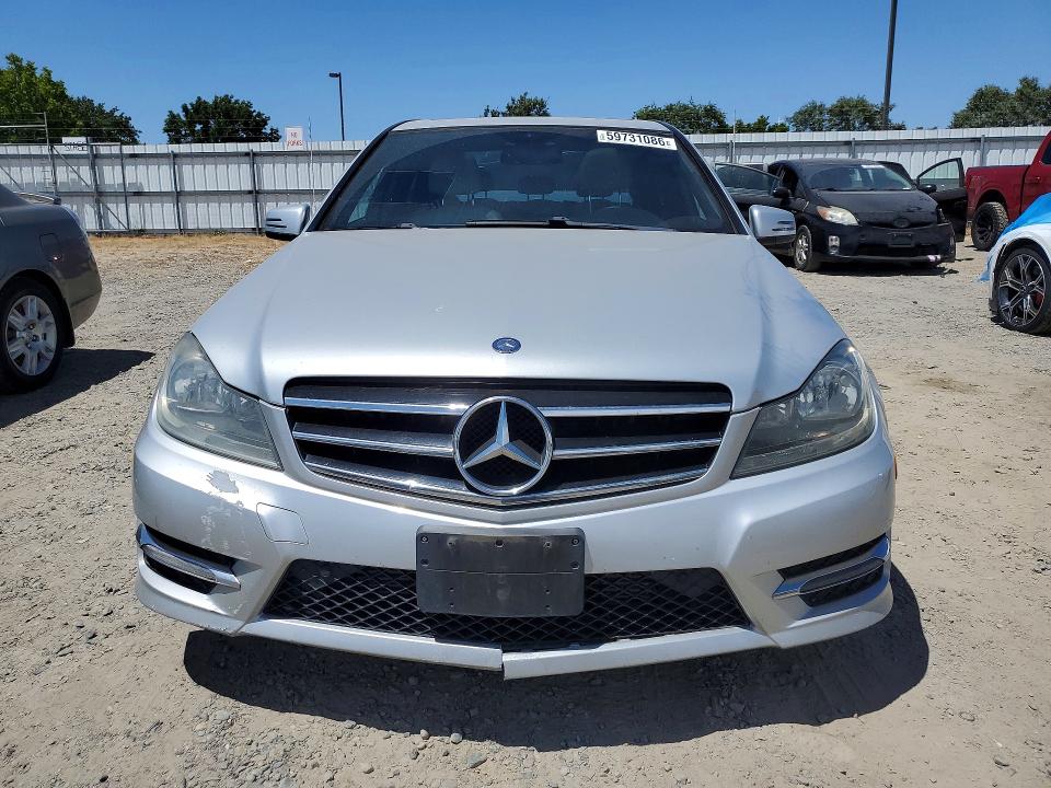 2014 Mercedes-benz C მანქანა იყიდება აუქციონზე, vin: WDDGF4HB3ER319654, აუქციონის ნომერი: 59731086