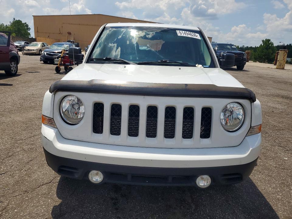 61494636 :رقم المزاد ، 1C4NJPFB7GD651889 vin ، 2016 Jeep Patriot مزاد بيع