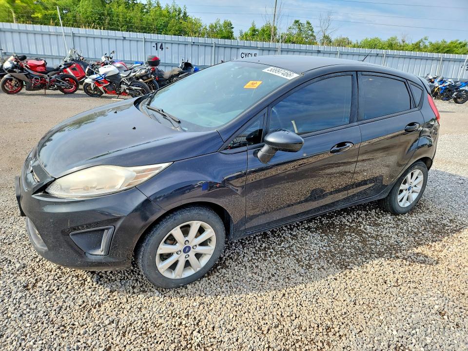 58997466 :رقم المزاد ، 3FADP4EJ6DM115572 vin ، 2013 Ford Fiesta مزاد بيع