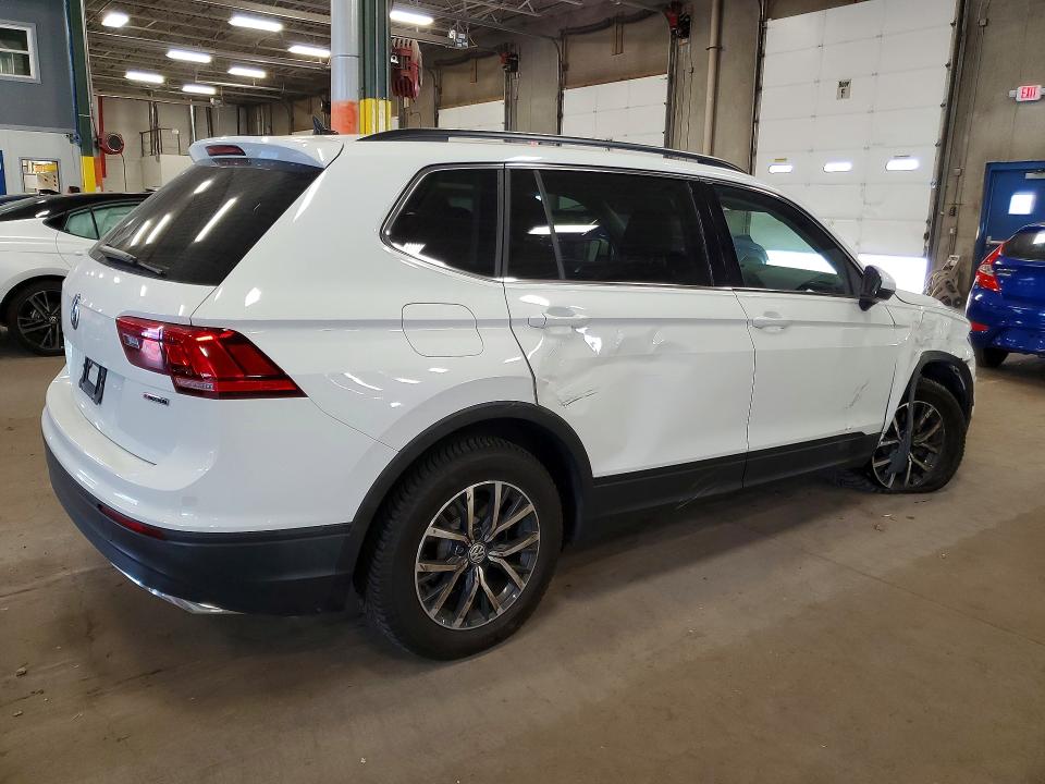 Продажа на аукционе авто 2019 Volkswagen Tiguan, vin: 3VV2B7AX6KM091719, номер лота: 63428096