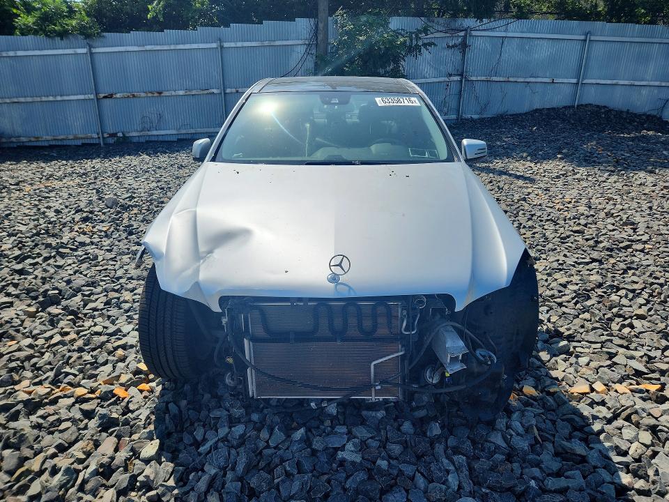 63358716 :رقم المزاد ، WDDHF8HB7BA354848 vin ، 2011 Mercedes-benz E مزاد بيع