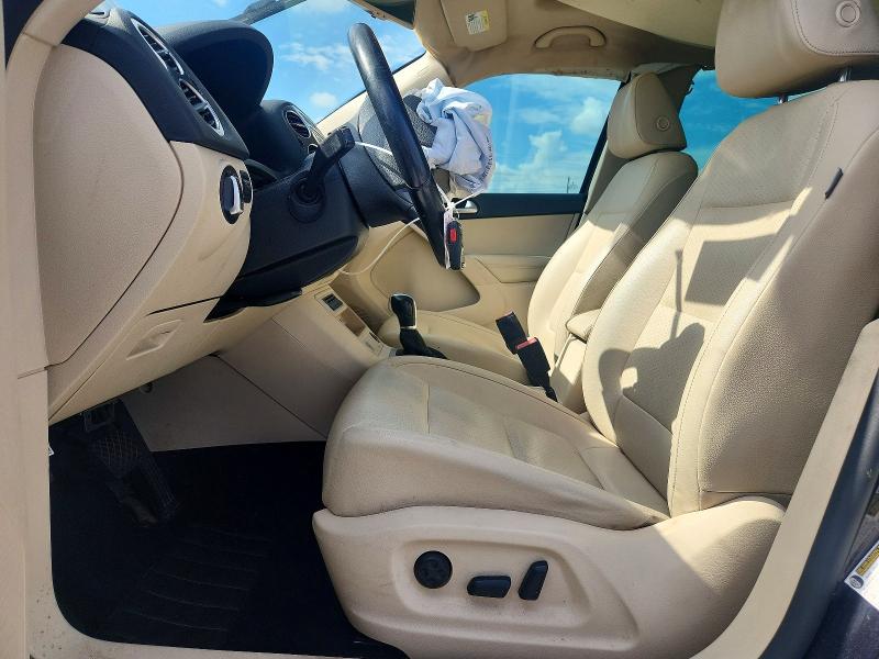Продажа на аукционе авто 2017 Volkswagen Tiguan, vin: WVGRV7AX1HW508320, номер лота: 60825776