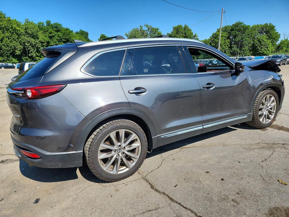 Продаж на аукціоні авто 2018 Mazda Cx-9, vin: JM3TCBEY1J0211439, номер лоту: 61922096
