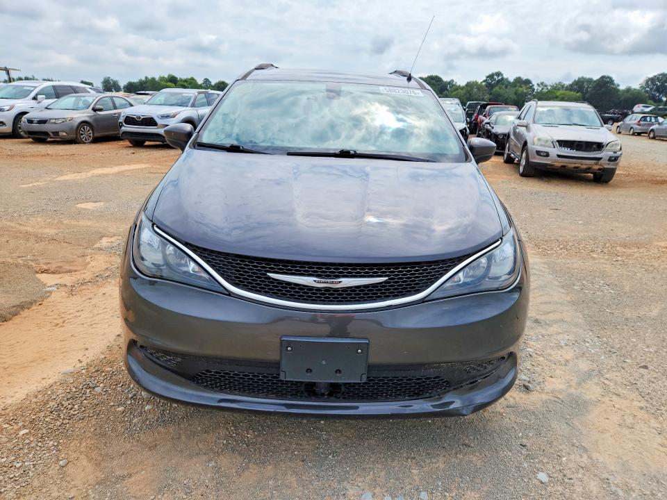 58823076 :رقم المزاد ، 2C4RC1DG5MR549961 vin ، 2021 Chrysler Voyager مزاد بيع