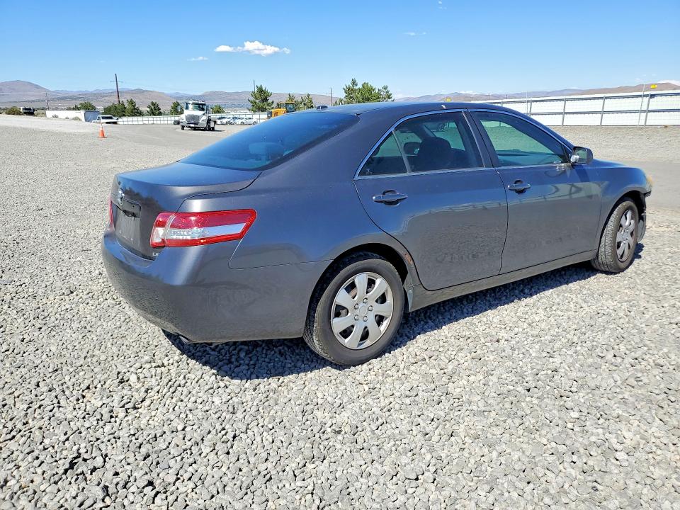 2010 Toyota Camry მანქანა იყიდება აუქციონზე, vin: 4T4BF3EK3AR025196, აუქციონის ნომერი: 62518136