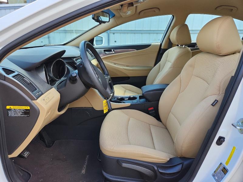 61446756 :رقم المزاد ، KMHEC4A43EA114531 vin ، 2014 Hyundai Sonata مزاد بيع