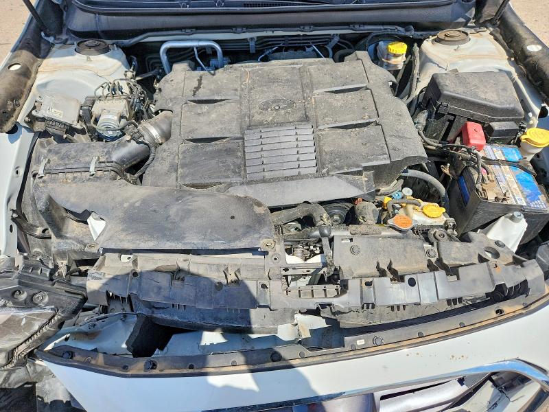 61241226 :رقم المزاد ، 4S4BSETC7J3279562 vin ، 2018 Subaru Outback مزاد بيع