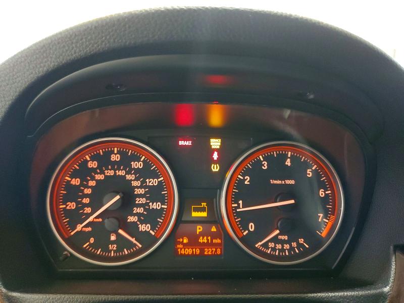 62441846 :رقم المزاد ، WBAPK7C55AA461826 vin ، 2010 Bmw 328 مزاد بيع