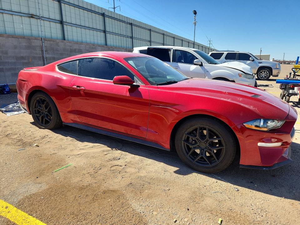 62711796 :رقم المزاد ، 1FA6P8THXL5124621 vin ، 2020 Ford Mustang مزاد بيع