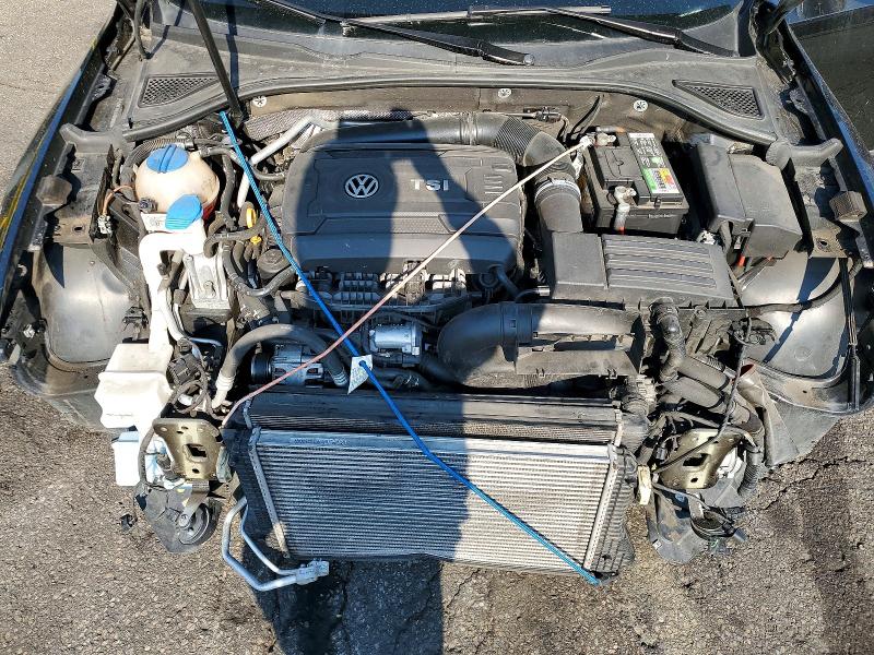 58589146 :رقم المزاد ، 1VWCT7A34GC036592 vin ، 2016 Volkswagen Passat مزاد بيع