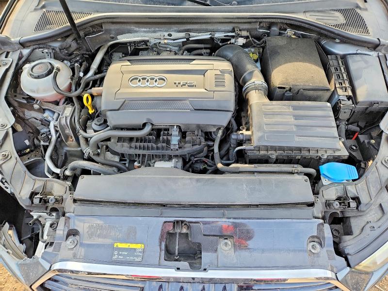 Продаж на аукціоні авто 2018 Audi A3, vin: WAUB8GFF0J1071956, номер лоту: 60588136