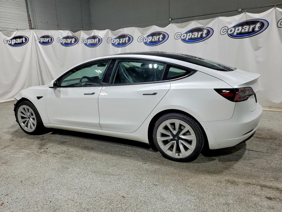 61530596 :رقم المزاد ، 5YJ3E1EA5NF285535 vin ، 2022 Tesla Model 3 مزاد بيع