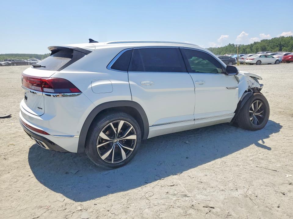 2024 Volkswagen Atlas Cross Sport მანქანა იყიდება აუქციონზე, vin: 1V2FE2CA2RC211688, აუქციონის ნომერი: 61216456