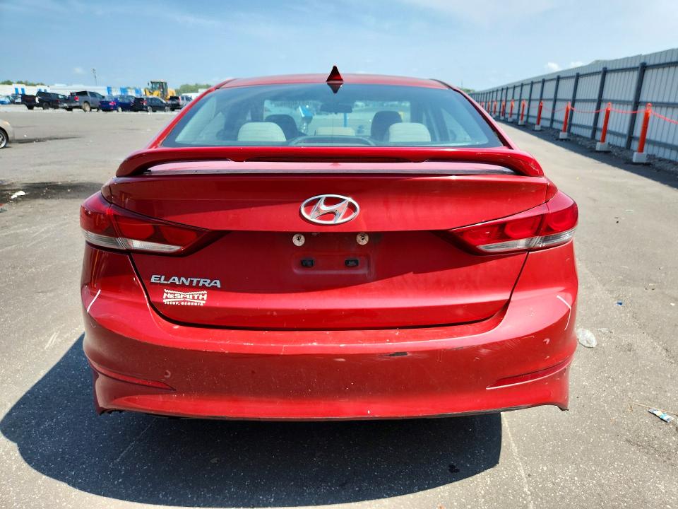 Продажа на аукционе авто 2018 Hyundai Elantra, vin: 5NPD84LF6JH295059, номер лота: 62140896