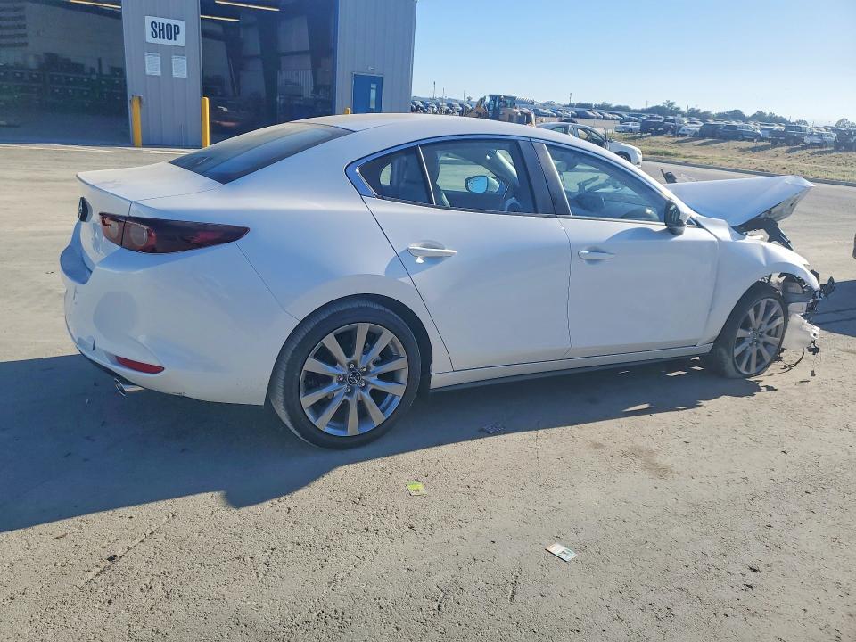 2026 Mazda 3 მანქანა იყიდება აუქციონზე, vin: JM1BPACL2T1871416, აუქციონის ნომერი: 62893796