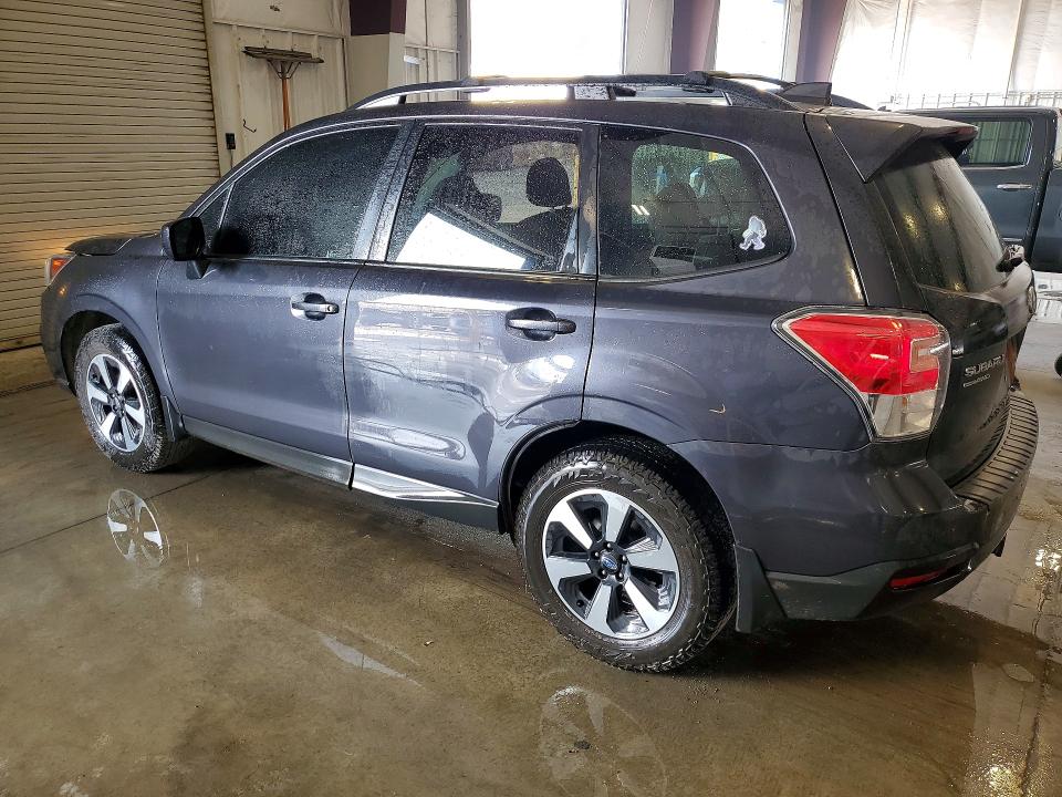 Продаж на аукціоні авто 2018 Subaru Forester, vin: JF2SJAEC1JG552390, номер лоту: 61187656