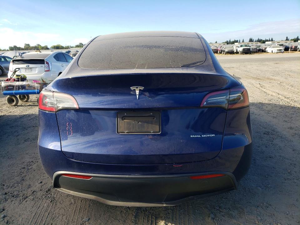 61624496 :رقم المزاد ، 7SAYGDEE4PF637370 vin ، 2023 Tesla Model Y مزاد بيع