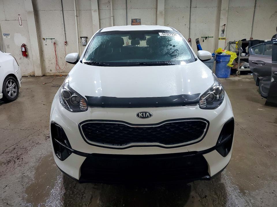 2021 Kia Sportage მანქანა იყიდება აუქციონზე, vin: KNDPM3AC4M7945723, აუქციონის ნომერი: 62327226